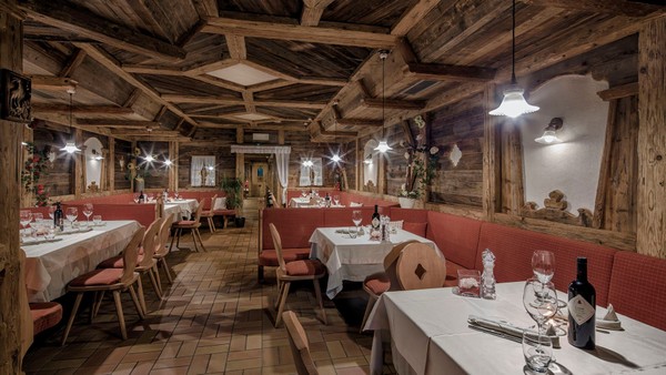 The restaurant Corvara Adlerkeller - Restaurant & Grill