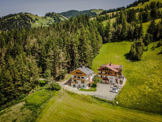 La posizione Appartamenti Niciora Badia - San Leonardo