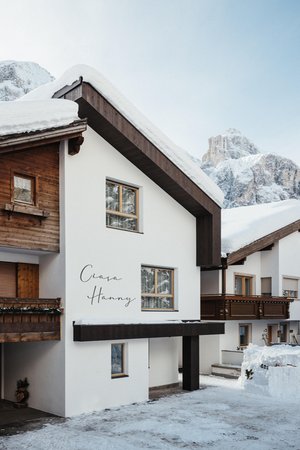 Photo exteriors in winter Ciasa Hanny