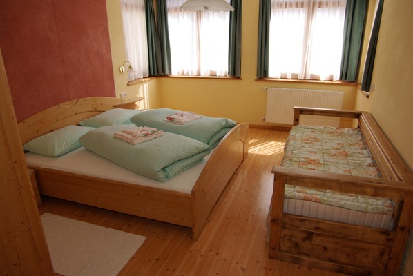 Foto vom Zimmer Ferienwohnungen auf dem Bauernhof Lüch de tor