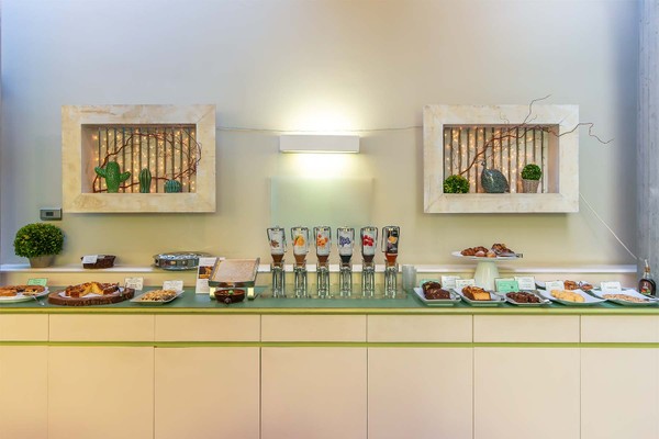 La colazione Hotel Liberty