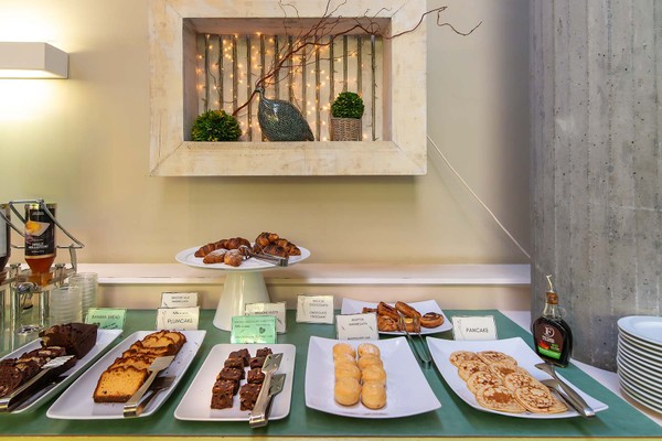 La colazione Hotel Liberty