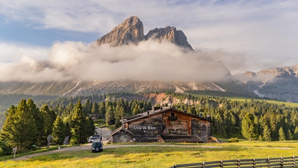 Foto esterno Rifugio-Hotel Ütia de Börz