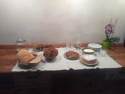 The breakfast Bed & Breakfast Alpentor - Porta delle Alpi