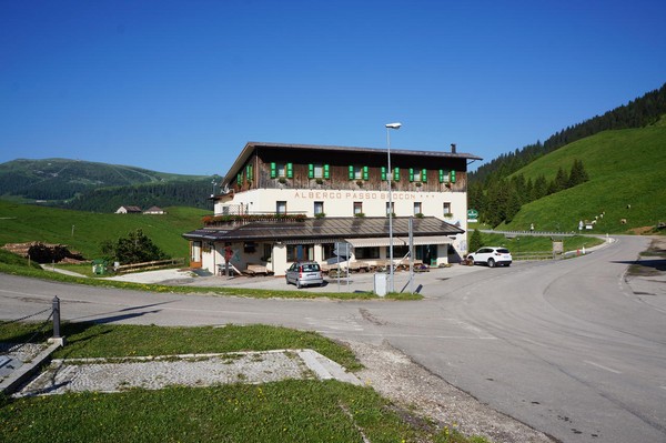 Foto esterno Albergo Passo Brocon
