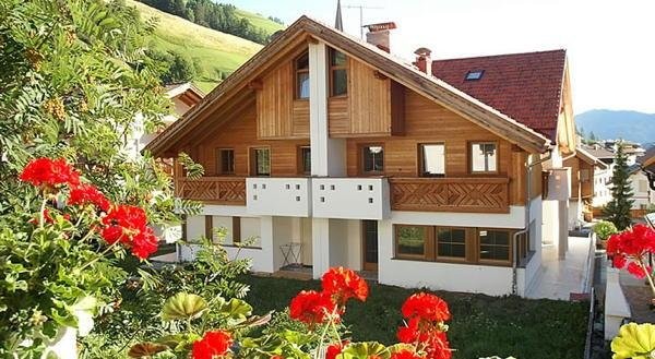Foto Außenansicht Ferienwohnungen La Fontana