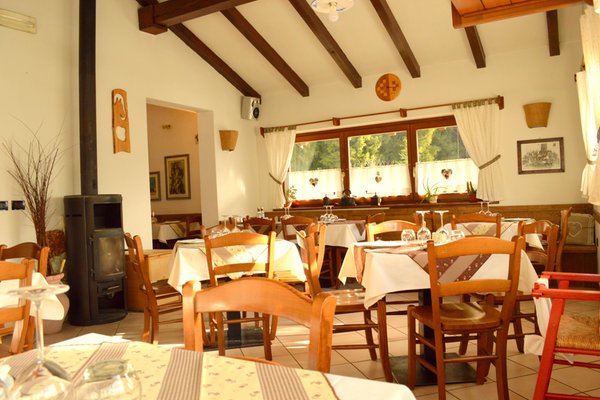Das Restaurant Vigolo Vattaro (Altopiano della Vigolana) Agritur La Sabbionara