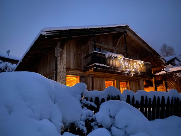 Winter Präsentationsbild Ferienhütte Spilech