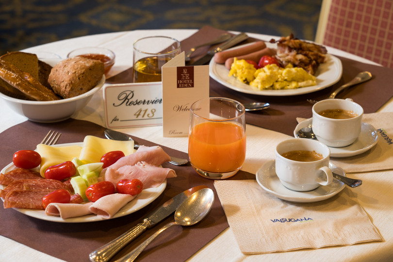 The breakfast B&B-Hotel Eden Libardi