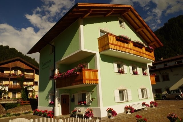 Foto esterno Apartments Latemar
