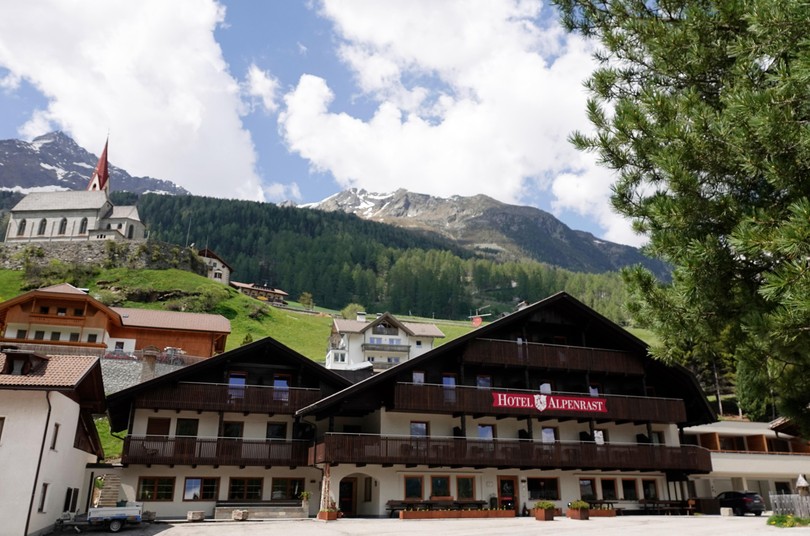Foto esterno Hotel Alpenrast
