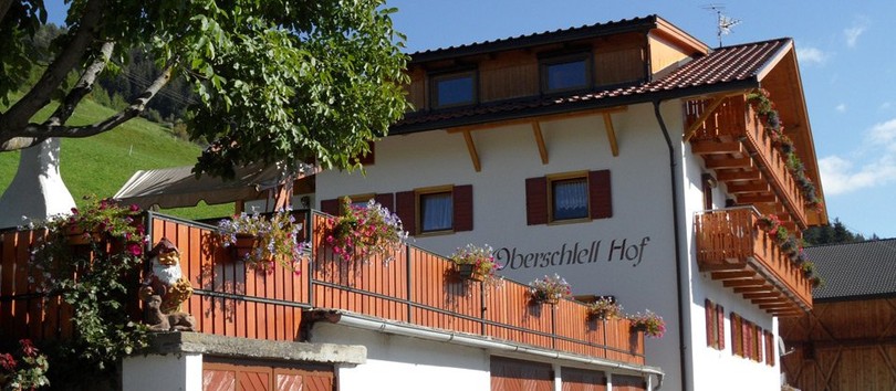 Foto Außenansicht Ferienwohnungen auf dem Bauernhof Oberschlellhof