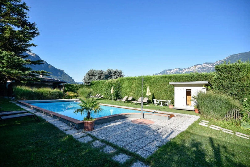 Foto della piscina all'aperto