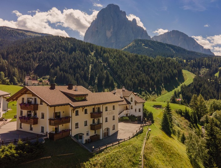 Foto Außenansicht Ferienwohnungen A Sosta
