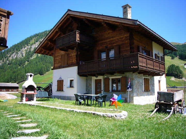 Photo exteriors Apartments Casa Mara e Marco