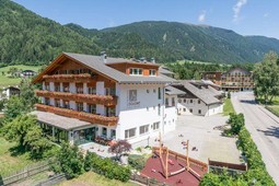 Hotel Alpenhof Dolomit Family