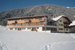 Garni + Appartamenti Neumairhof