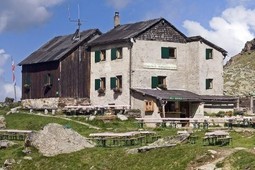 Rifugio con camere Pio XI alla Palla Bianca