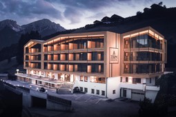Kronplatz-Resort Berghotel Zirm