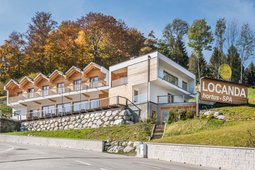 Garni-Hotel + Ferienwohnungen Giallo Spices of the Dolomites