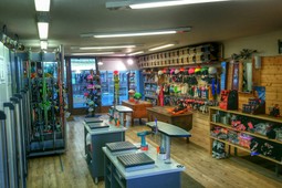 Ski- und Snowboardverleih Maison Clataud Sestriere