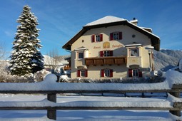 Ferienwohnungen auf dem Bauernhof Hengler Hof