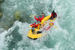 Accadueo Feelriver A.S.D. - Water sports center