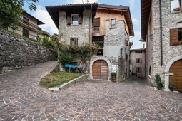 Appartamenti in agriturismo Antica dimora del gallo nero