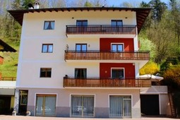 Ferienwohnungen Casa Pedrini