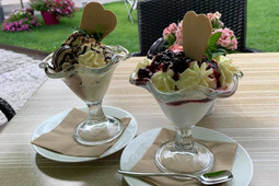 Gelateria e bar Aurora