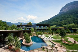 Manna Resort