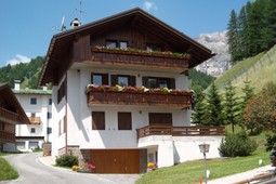 Ferienwohnungen Vallazza Antonietta