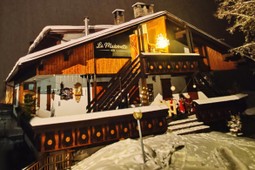 Zimmervermietung La Maisonette 1878