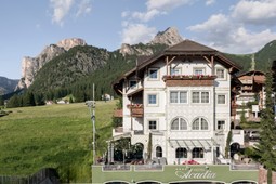 Alpstay - Hotel Acadia - Adults Only
