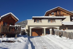 Horse House - Room & Breakfast