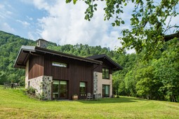 Farmhouse apartments Quader
