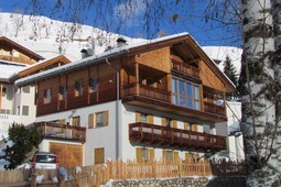 Ferienwohnungen Ciasa Röns