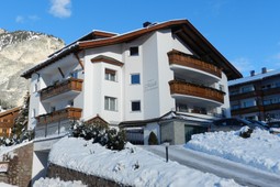 Garni-Hotel + Residence Mezdì