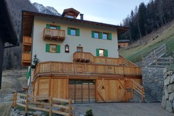 Appartamenti Casa Vacanze La Chiasa