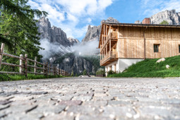 B&B + Ferienwohnungen Lüch da Rönn - Chalet Cogolara