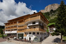 Mountain Hotel Mezdí