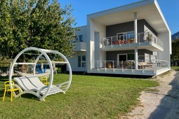 Bed & Breakfast A Un Passo Dal Lago