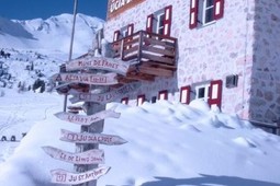 Mountain hut with rooms Ücia Lavarella