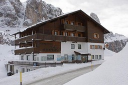 Albergo Berghaus - Rifugio Frara