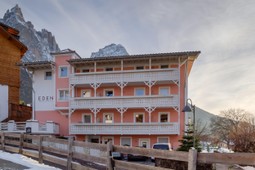 Residence Eden Apartments