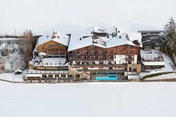 Hotel Emmy - five elements