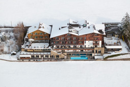 Hotel Emmy - five elements