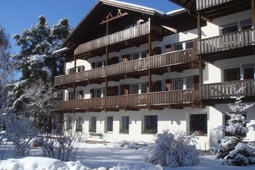 Hotel + Residence Perwanger