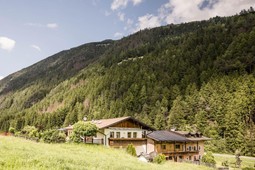Farmhouse apartments Angererhof