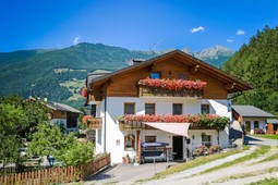 Ferienwohnungen auf dem Bauernhof Mesnerhof